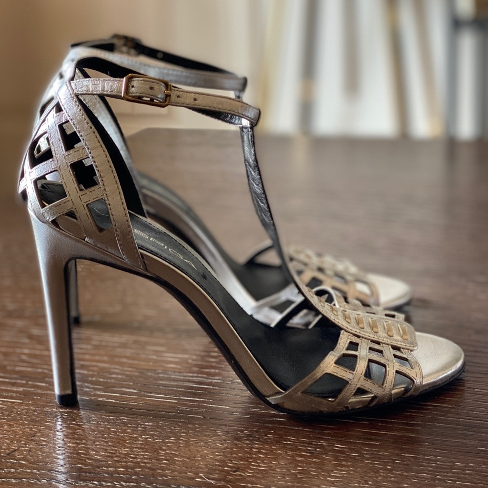 Via Spiga T-Strap Heels